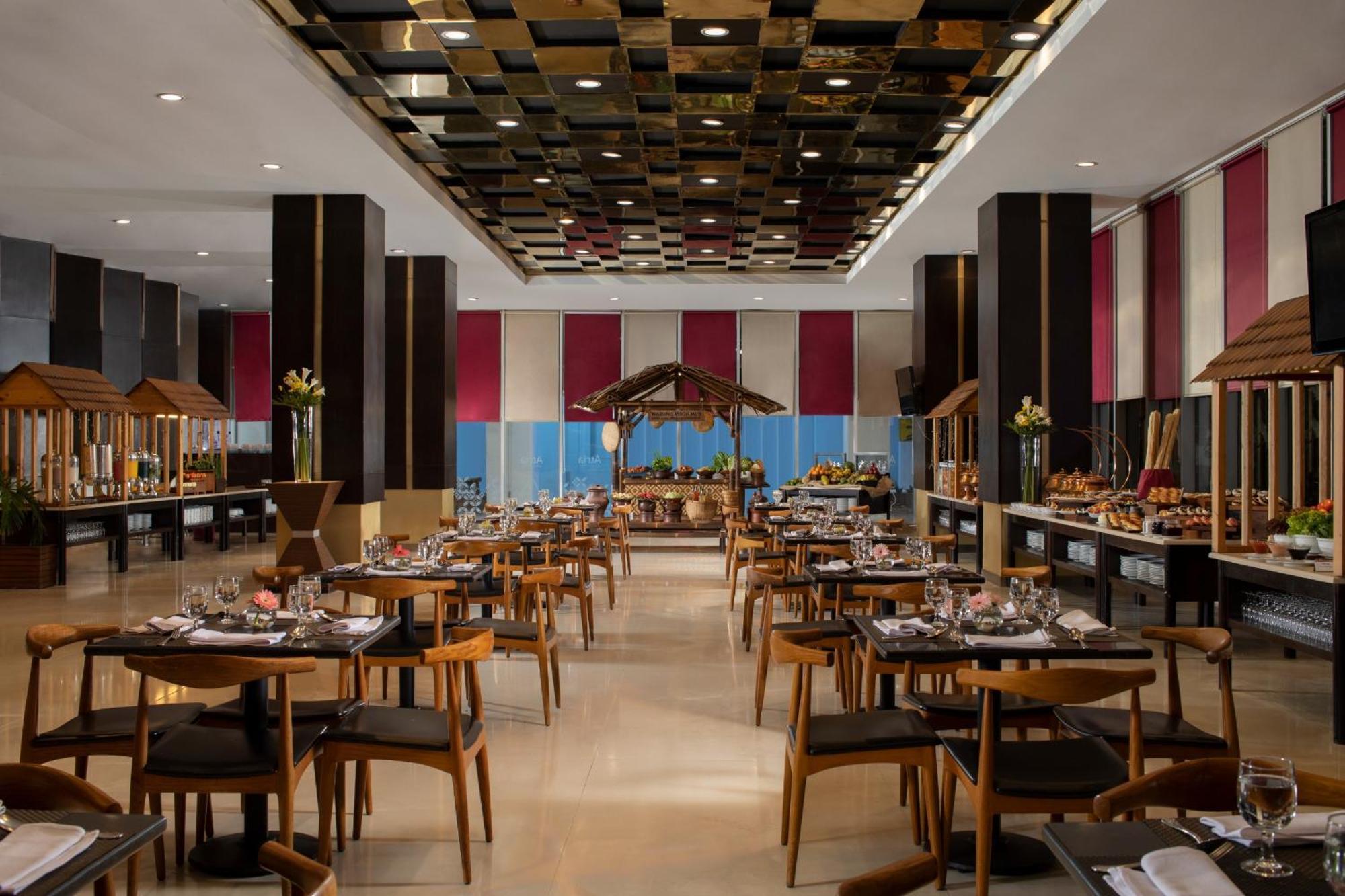 Atria Hotel Маґеланґ Екстер'єр фото
